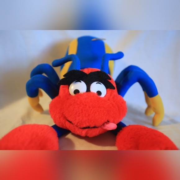 Vintage Wacky Bug Plush Toy - Picture 2 of 12